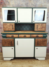 Load image into Gallery viewer, 1250 Buffetschrank Retro - Creme / Dunkelgrün