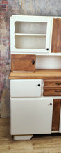 Load image into Gallery viewer, 1243 Buffetschrank Retro - Creme / Holz