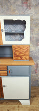 Load image into Gallery viewer, 1255 Buffetschrank Retro - Rauchblau/ Creme