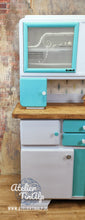 Load image into Gallery viewer, 1235 Buffetschrank Retro - Türkise / Pastell