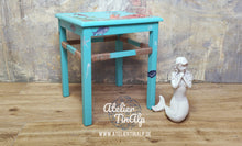 Load image into Gallery viewer, 1258 -Hocker maritim handbemalt - Krabbe