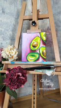 Lade das Bild in den Galerie-Viewer, B004 - Ölbild: Happy Avocado
