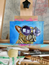Lade das Bild in den Galerie-Viewer, B013 - Minibild / Ölbild: Dog with Sunglases