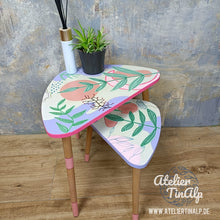 Load image into Gallery viewer, 1266 bunte Beistelltische im Retro Stil