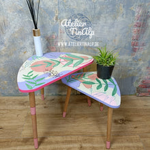 Load image into Gallery viewer, 1266 bunte Beistelltische im Retro Stil