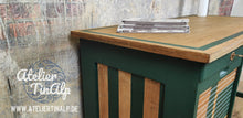 Load image into Gallery viewer, 1271 - Retro Schreibtisch - Mid Century - Grün / Gold / Holz
