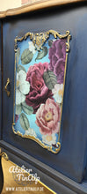 Load image into Gallery viewer, 1268 Sideboard / Kommode Chippendale Rosen