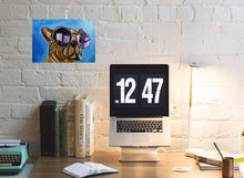 Lade das Bild in den Galerie-Viewer, B013 - Minibild / Ölbild: Dog with Sunglases