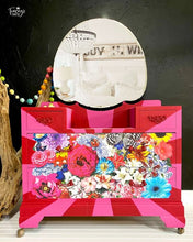 Load image into Gallery viewer, Dixie Belle - Silk All in One Farbe in Fiery Sky (sattes Rot)