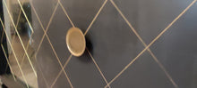 Load image into Gallery viewer, 0910 - Barschrank Schwarz mit Gold
