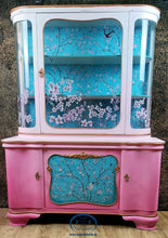 Load image into Gallery viewer, 1145 Vitrine Kirschblüte