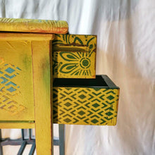 Load image into Gallery viewer, 0701 Boho - Beistelltisch