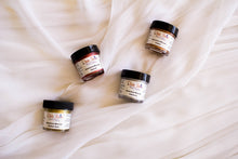 Load image into Gallery viewer, Dixie Belle Gemstone Mousse für metallische Effekte