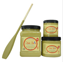 Load image into Gallery viewer, Dixie Belle Kreidefarbe in Holy Guacamole (Grün mit braunen Unterton)