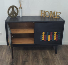 Load image into Gallery viewer, 1005 - Retrokommode mit geometrische Formen