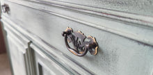 Load image into Gallery viewer, 1056 - Sekretär im Antik Look