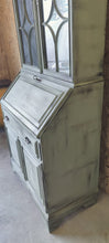 Load image into Gallery viewer, 1056 - Sekretär im Antik Look