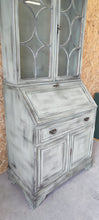Load image into Gallery viewer, 1056 - Sekretär im Antik Look