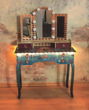 Load image into Gallery viewer, 1067 Schminktisch Meerjungfrau