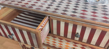 Load image into Gallery viewer, 1082 Zirkus Kommode