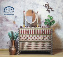 Load image into Gallery viewer, 1126 Zirkus Kommode