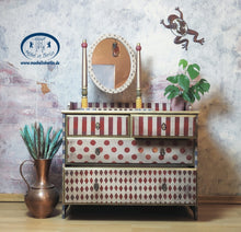 Load image into Gallery viewer, 1126 Zirkus Kommode