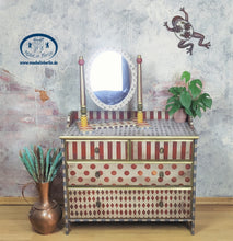 Load image into Gallery viewer, 1126 Zirkus Kommode