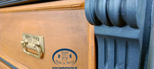 Load image into Gallery viewer, 1133 Kommode Eiche / Dunkelblau