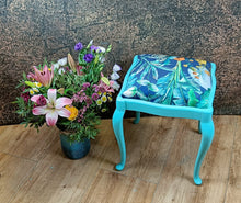 Load image into Gallery viewer, 1203 - Hocker "Tropical"