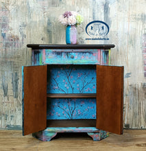 Load image into Gallery viewer, 1160 - Kommode Used Look Neon