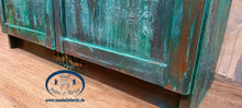 Lade das Bild in den Galerie-Viewer, 1165 Kommode Barock / Vintage