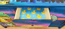Load image into Gallery viewer, 1226 Sideboard "Comicente" handbemalt mit Quietscheenten und Donuts