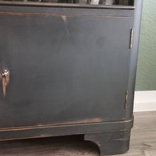 Load image into Gallery viewer, 0705 - Altberliner Kommode in matt schwarz