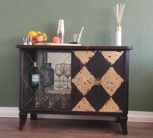 Load image into Gallery viewer, 0806 - Barschrank matt Schwarz mit Gold