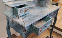 Load image into Gallery viewer, 0925 - Schminktisch "Schwalben"