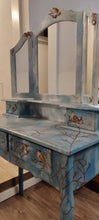 Load image into Gallery viewer, 0925 - Schminktisch "Schwalben"