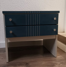 Load image into Gallery viewer, 0928 - Nachttische Retro