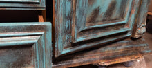 Load image into Gallery viewer, 0913- Kommode Rost / Türkies