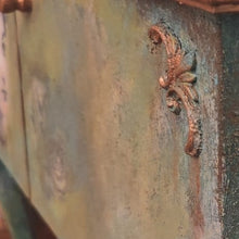 Load image into Gallery viewer, 1042 Beistellschrank Shabby mit Motiv