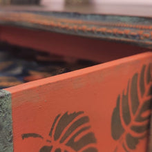 Load image into Gallery viewer, 1035 Kommode im Dschungellook