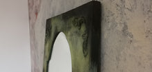 Load image into Gallery viewer, 1048 Antiker Spiegel im rustikalen Look