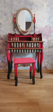 Load image into Gallery viewer, 1052- Schminktisch im Used Look