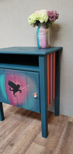 Load image into Gallery viewer, 1073 Nachttisch "Pegasus"