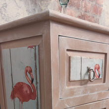 Load image into Gallery viewer, 1076 Beistellschrank Flamingo