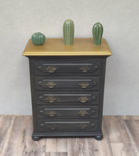 Load image into Gallery viewer, 1078 Kommode klassisch gestaltet in schwarzbraun gold