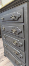 Load image into Gallery viewer, 1078 Kommode klassisch gestaltet in schwarzbraun gold