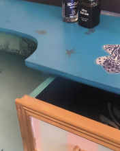 Load image into Gallery viewer, 1087 Schminktisch Meerjungfrau