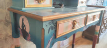 Load image into Gallery viewer, 1079 Schminktisch "Meerjungfrau"