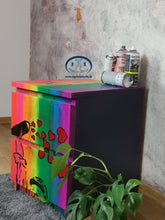 Load image into Gallery viewer, 1104 - Graffiti Neon Nachttisch in Handarbeit