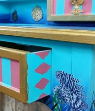 Load image into Gallery viewer, 1153 - Schminktisch Meerjungfrau